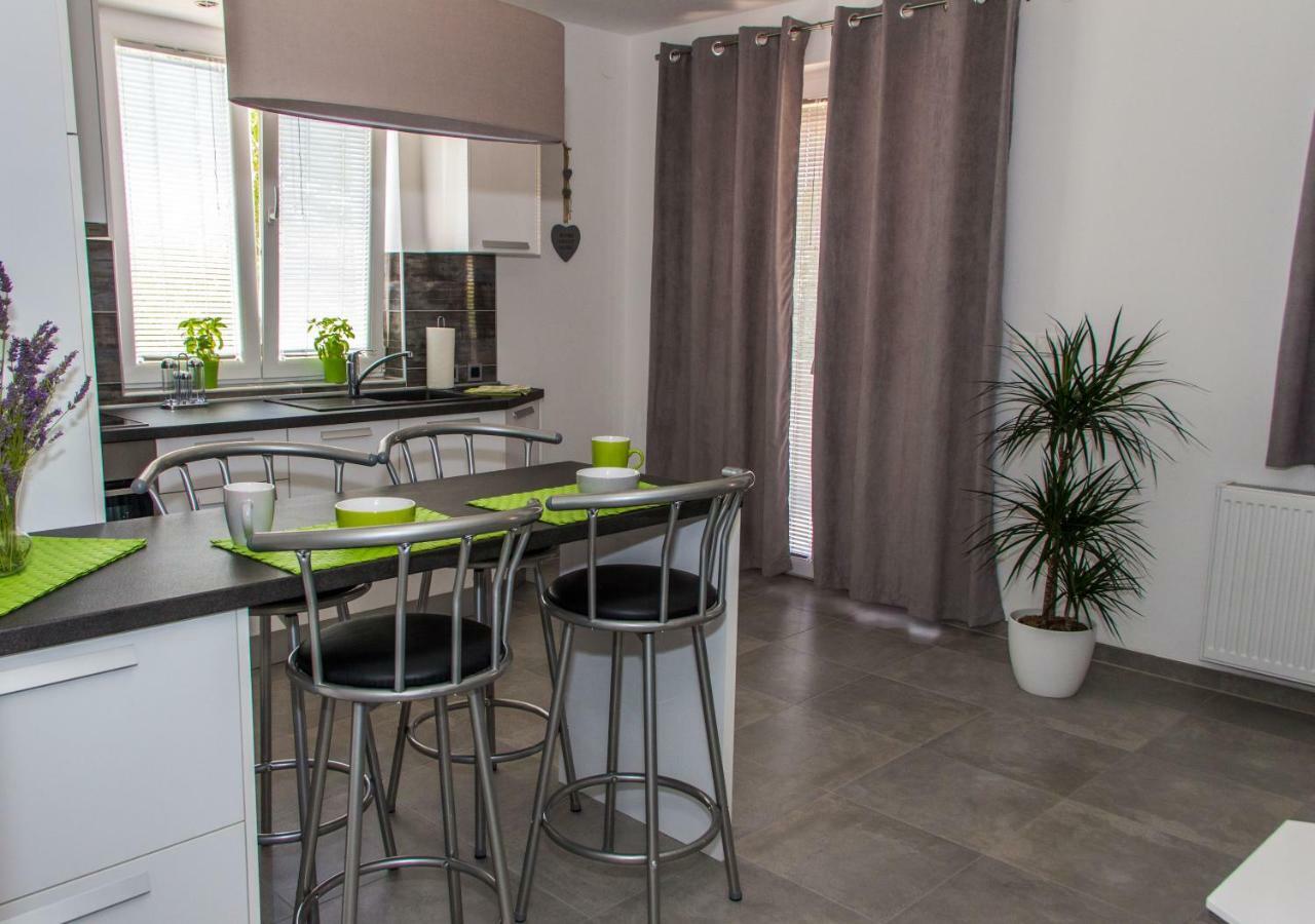 Apartmani Zoric Пунат Екстер'єр фото