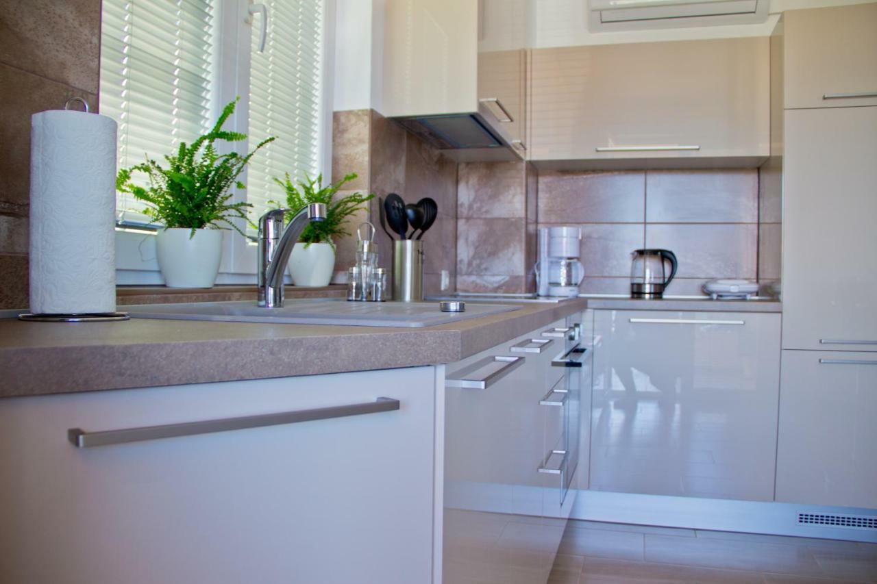 Apartmani Zoric Пунат Екстер'єр фото
